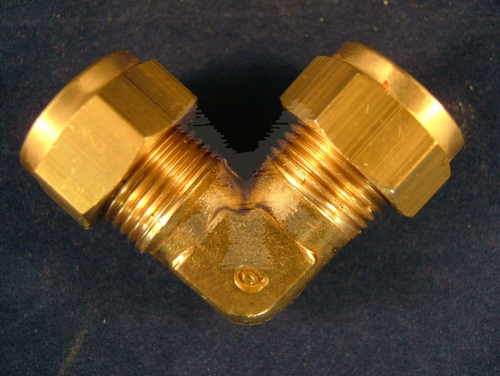 WADE TYPE 3/8 EQUAL ELBOW