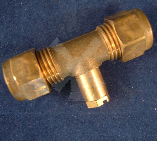 WADE TYPE 1/4 TEST POINT COUPLING