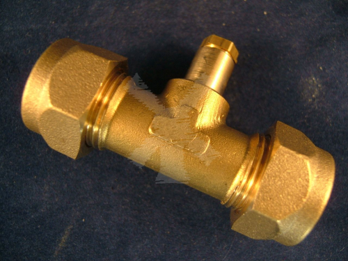 WADE TYPE 3/8 TEST POINT COUPLING